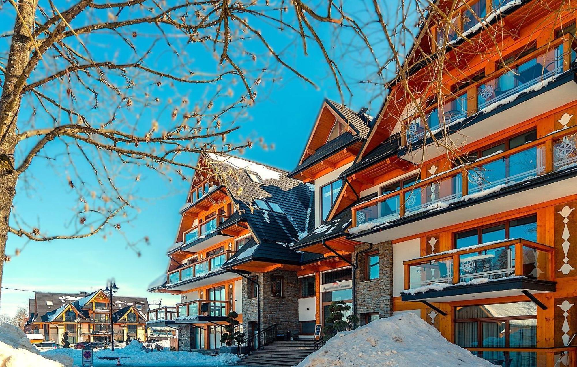 Aparthotel Goralski Spa & Restaurant ビャウカ エクステリア 写真